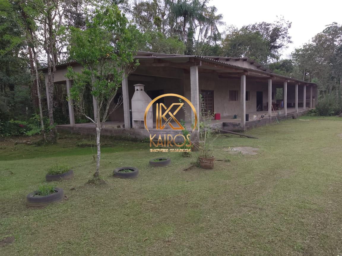 Chácara para Venda, Caiubura, 3 dormitórios, 3 suítes, 4 banheiros, 6 vagas